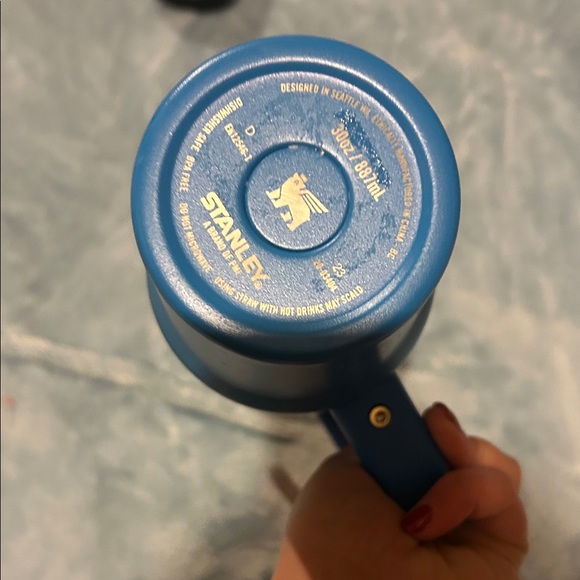 Stanley Blue and Red Travel Mug - Picture 3 of 5